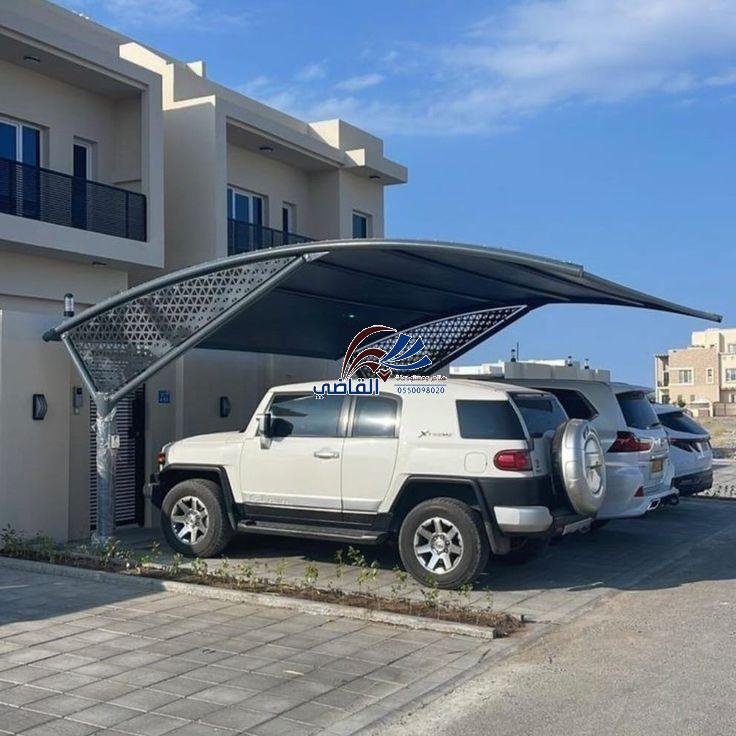 مظلات السيارات